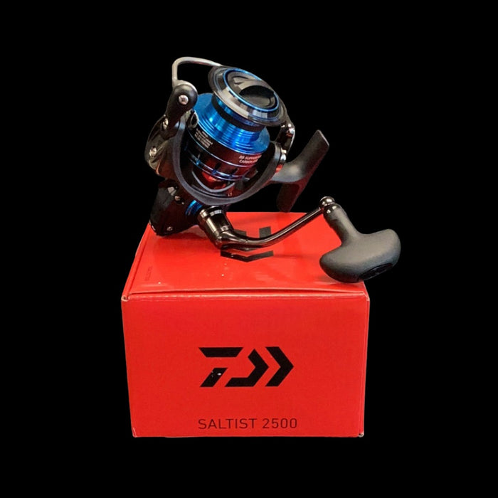 Daiwa SALTIST2500 Saltist 2500 Saltwater Spinning Reel, 8CRBB+1RB — Kohr Crabbing Supplies Daiwa SALTIST2500 Saltist 2500 Saltwater Spinning Reel, 8CRBB+1RB — Kohr Crabbing Supplies